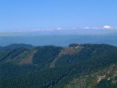 Looking ENE to The Three Sisters, Broken Top, and Mt. Bachelor