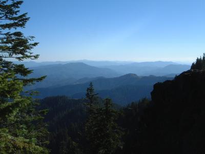 Looking SW, Trinity Alps in distance